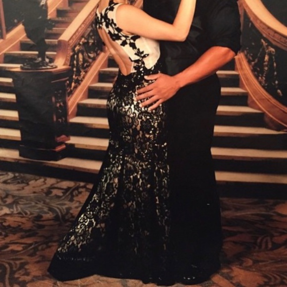 Black Lace Formal Gown